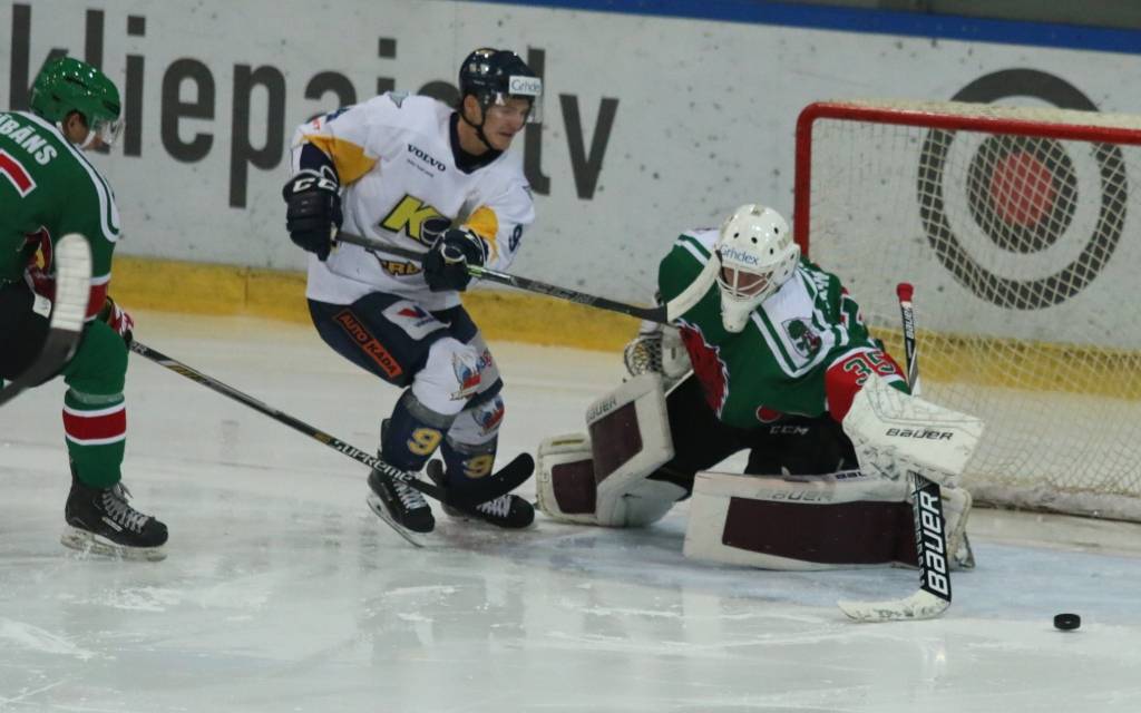 "Liepājas" hokejistiem būs Latvijas kausa pusfināla otrā spēle