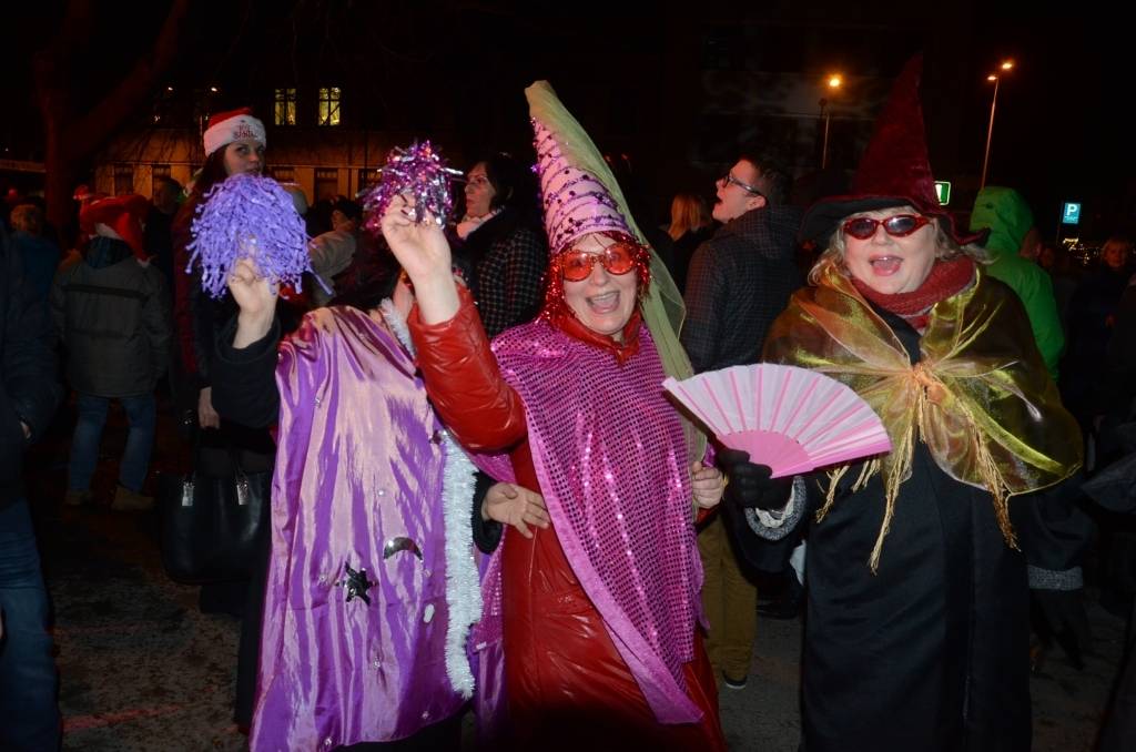 Jaunā gada sagaidīšanas balles Liepājā un novados 