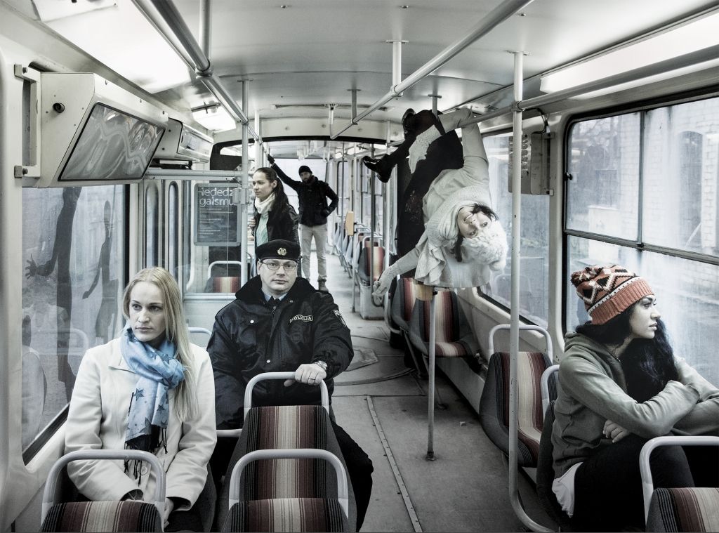 Liepājas teātrī top iestudējums "Mūsu pilsētiņa"