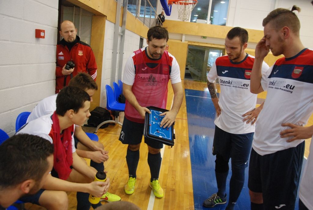 "Nīcas/OtankiMill.eu" futbolisti zaudē "Ošukalnam/B"