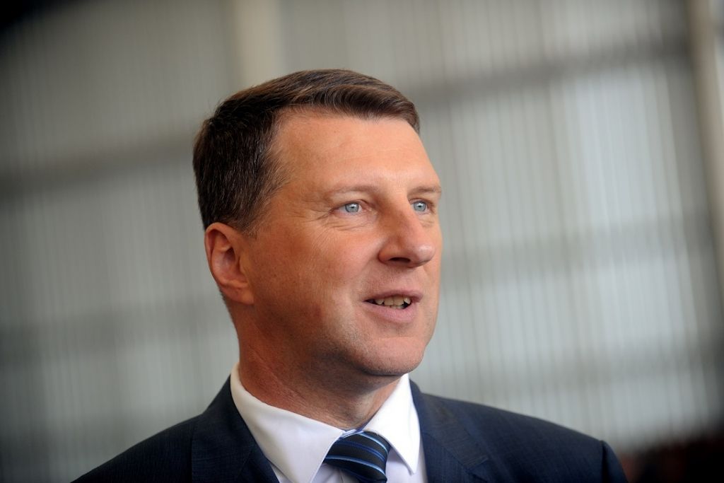 Vējonis atveseļojas un saņem sākotnējo rehabilitāciju