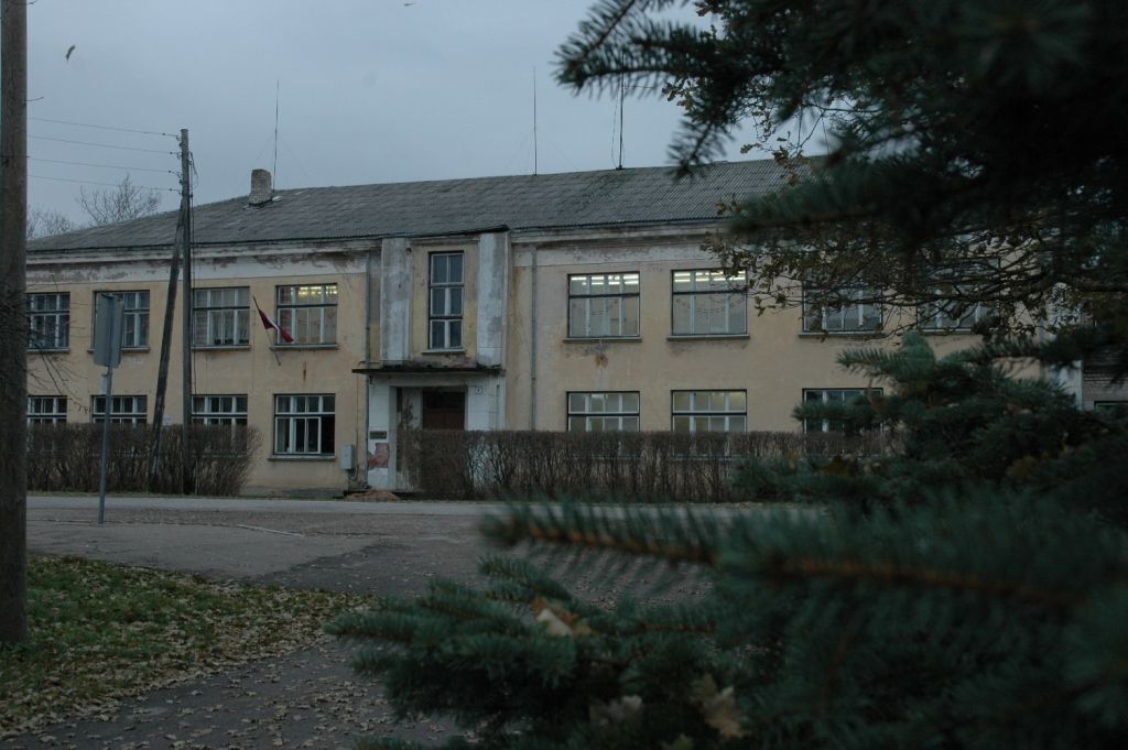 Gramzdas skola – krustcelēs