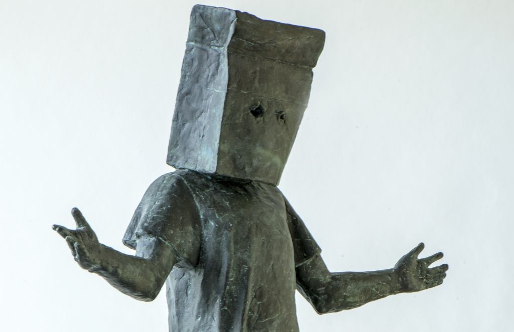 Ar laikmetīgās mākslas izstādi "Dzīles" atvērs jaunu mākslas telpu Liepājā