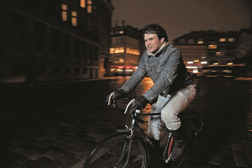 Dumpinieks pret sistēmu