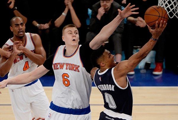 Porziņģis atgriežas ar 7+7; "Knicks" sagrauj "Suns" un pārtrauc četru zaudējumu sēriju