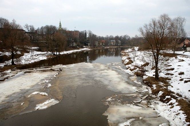 Latvijas upēs turpina paaugstināties ūdens līmenis