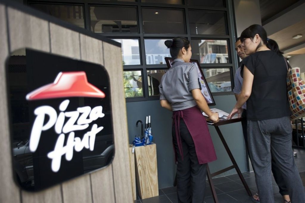Pizza Hut izveide Rīgā tuvojas noslēgumam