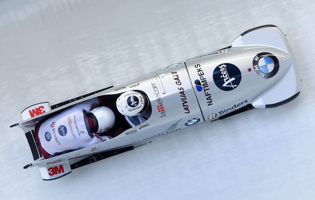 FOTO: Melbārdis/Dreiškens trešie pēc PČ bobslejā pirmās dienas