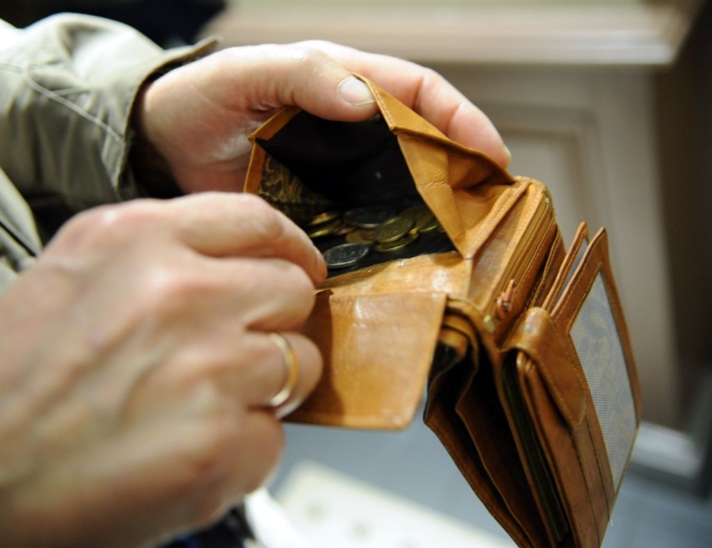 Kā lielāks ģimenes valsts pabalsts iegrūž trūkumā