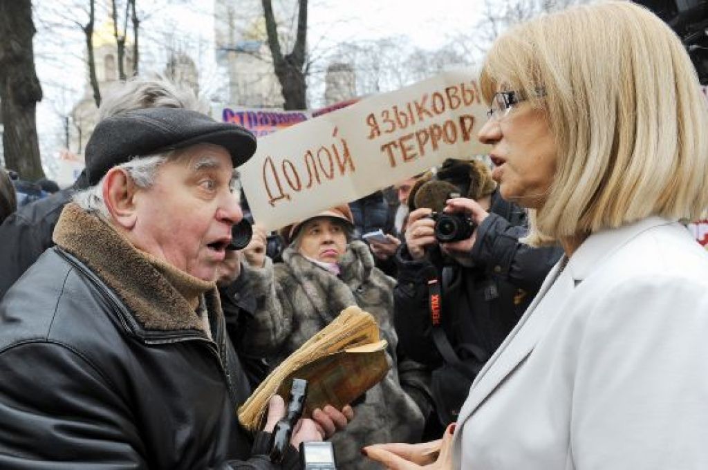 Šķielē krievu skolu virzienā