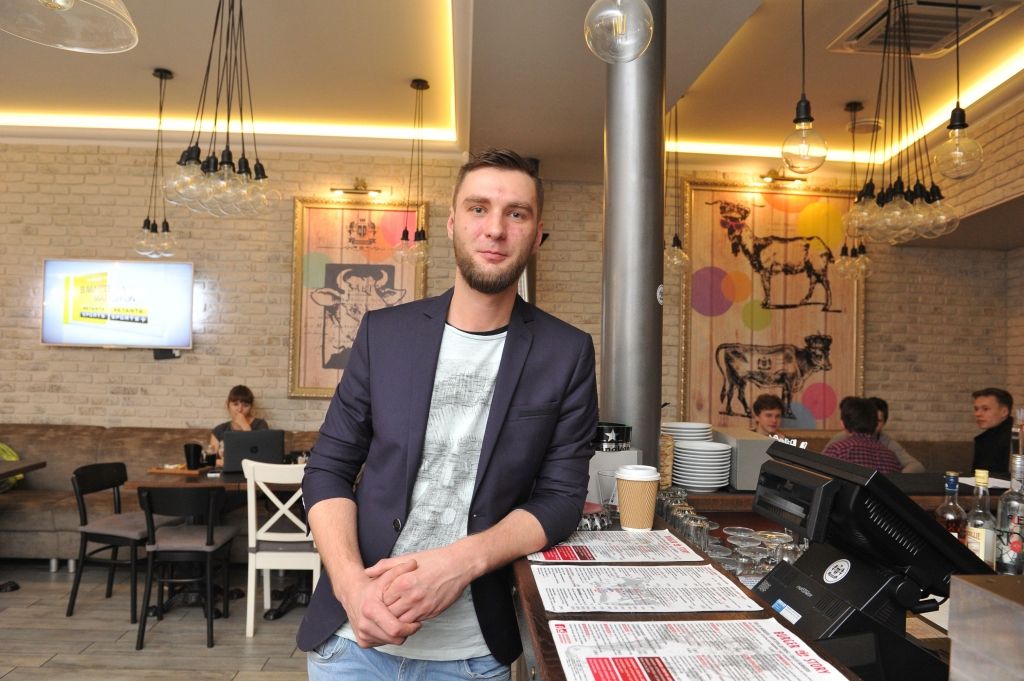 Burgeru kults Rīgā nostiprinās