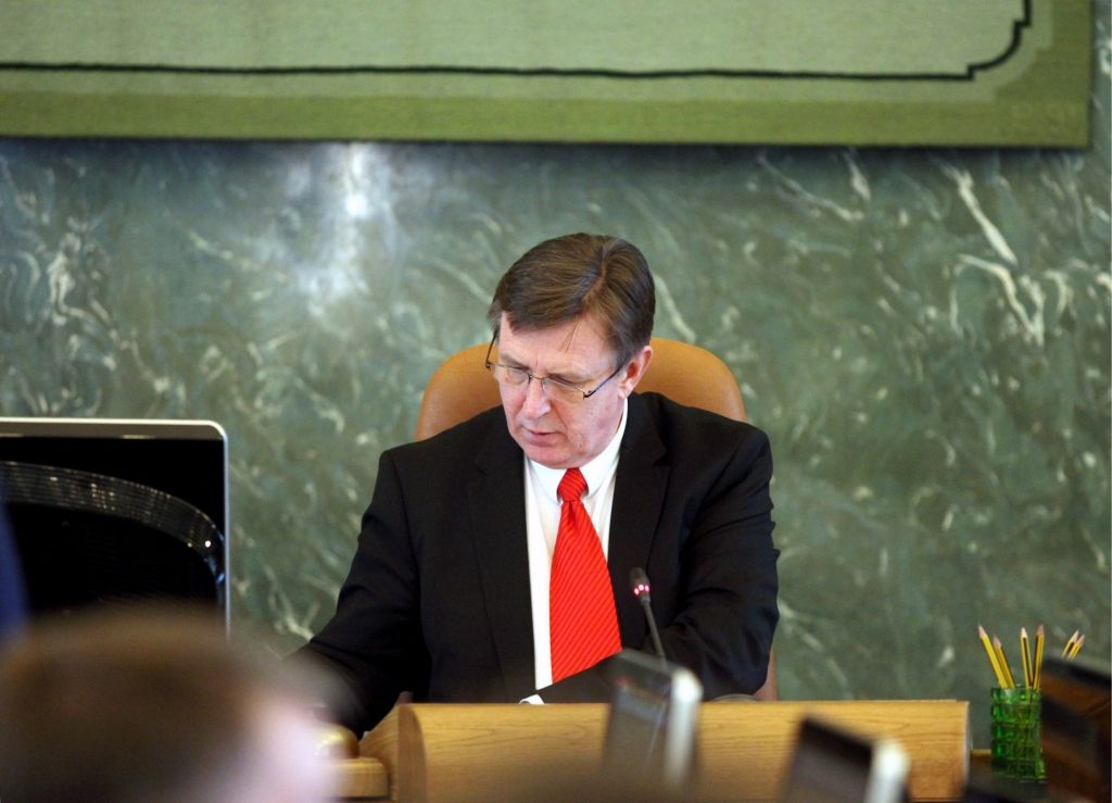 Premjera štata padomnieku alga būs 2000 eiro, bet ārštata - 1500 eiro