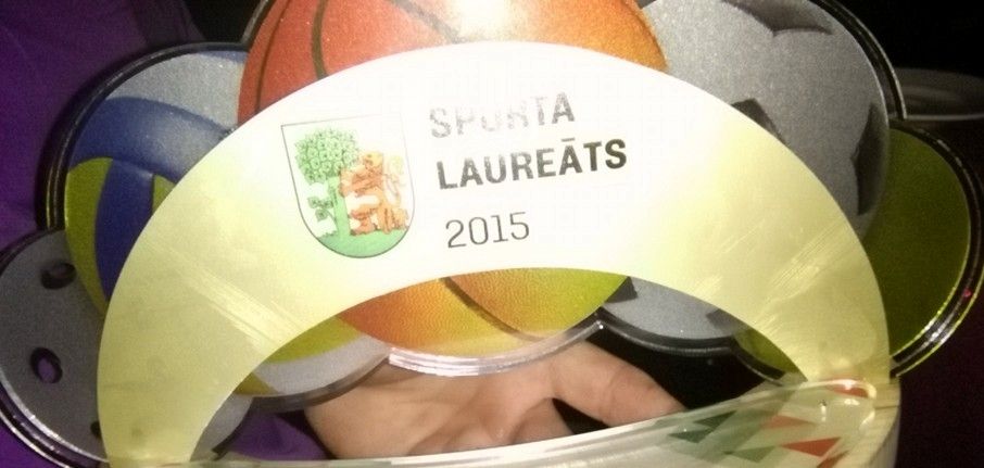 Liepājā pasniedz "Sporta laureāta 2015" balvas