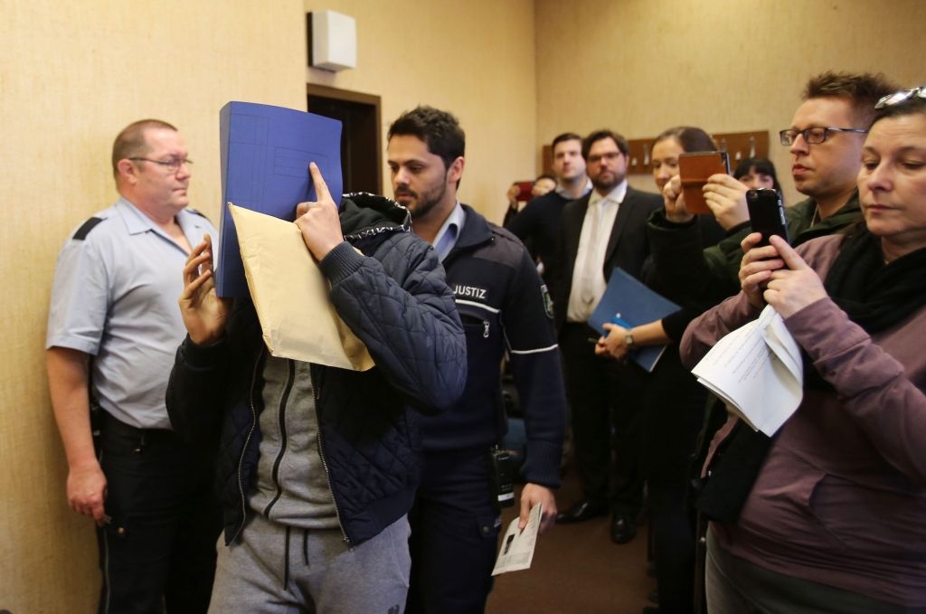 Vācijā notiesāts pirmais no Ķelnes Jaungada nakts varmākām