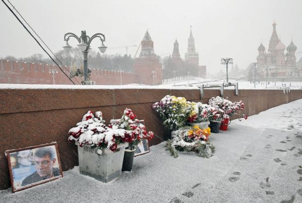 Krievijas opozīcija Ņemcova nāvē vaino Kadirovu