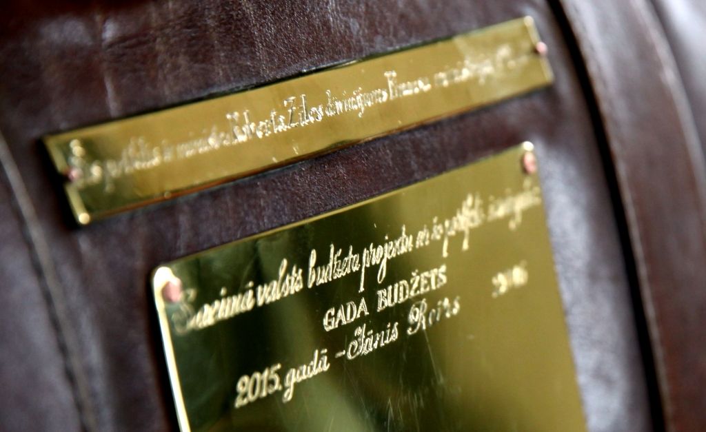 Nākamā gada valsts budžeta bāzes izdevumi būs par 38,3 miljoniem eiro mazāki