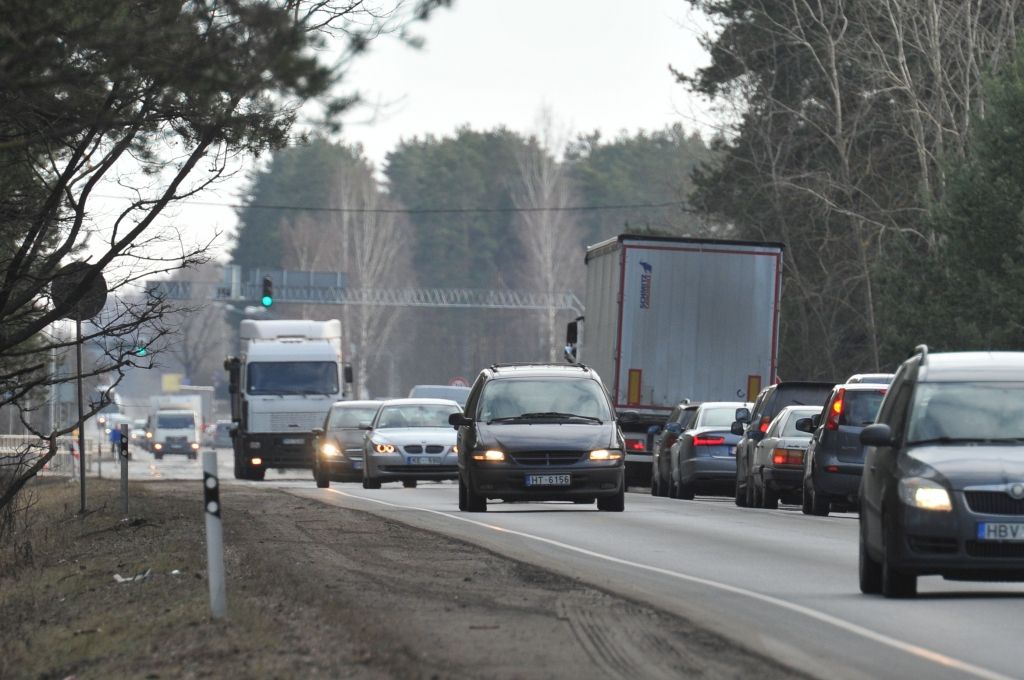 Par PPP projektu ietvaros izbūvētu ceļu naudu no autobraucējiem, visticamāk, neprasīs