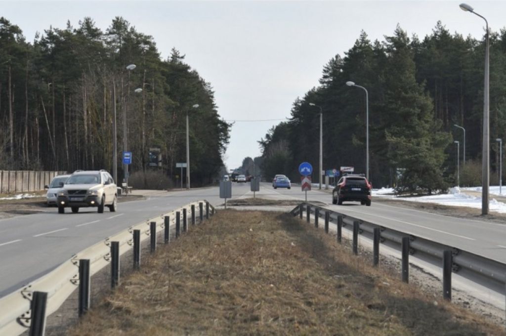 Pirmais ceļš par privātu naudu