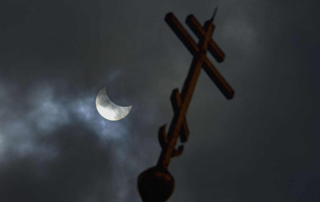 Krievijas pilsonim draud cietumsods par ticīgo jūtu aizskaršanu internetā