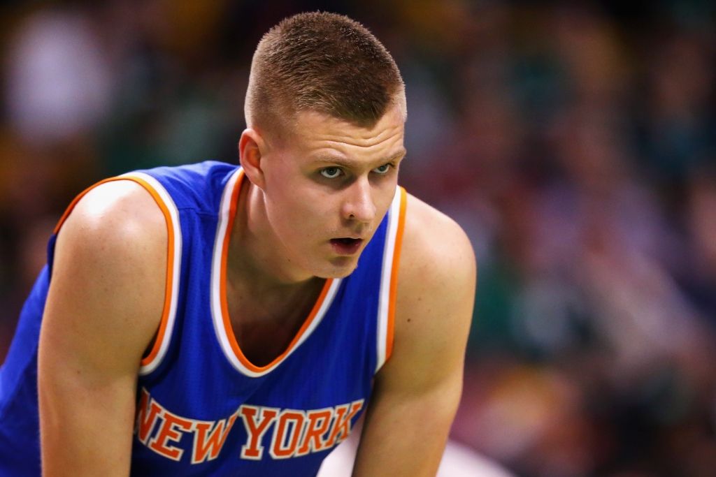 Porziņģis gūst 15 punktus; Knicks spēles galotnē piedzīvo kārtējo neveiksmi