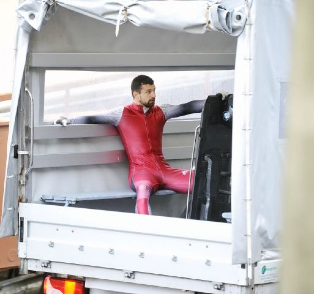 Korejā nekas nenotiek: Latvijas sportistu tukšais brauciens