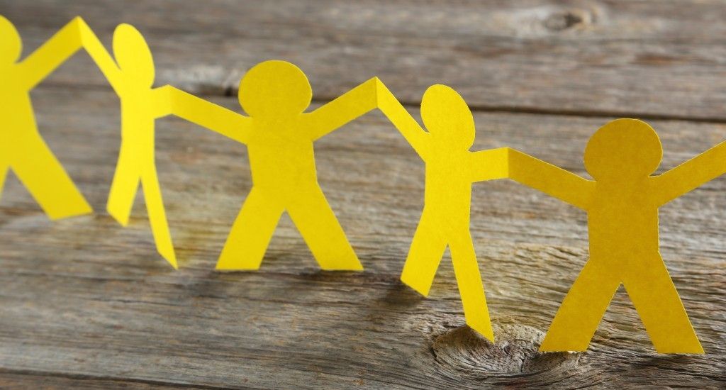 Februārī "Maxima Latvija" veikalos Liepājā saziedoti vairāk nekā 800 eiro – palīdzību saņēmuši 32 mazuļi no Liepājas