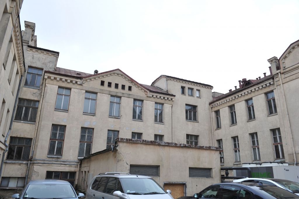 Lai grausts pārtaptu par modernu slimnīcu, nepieciešams laiks