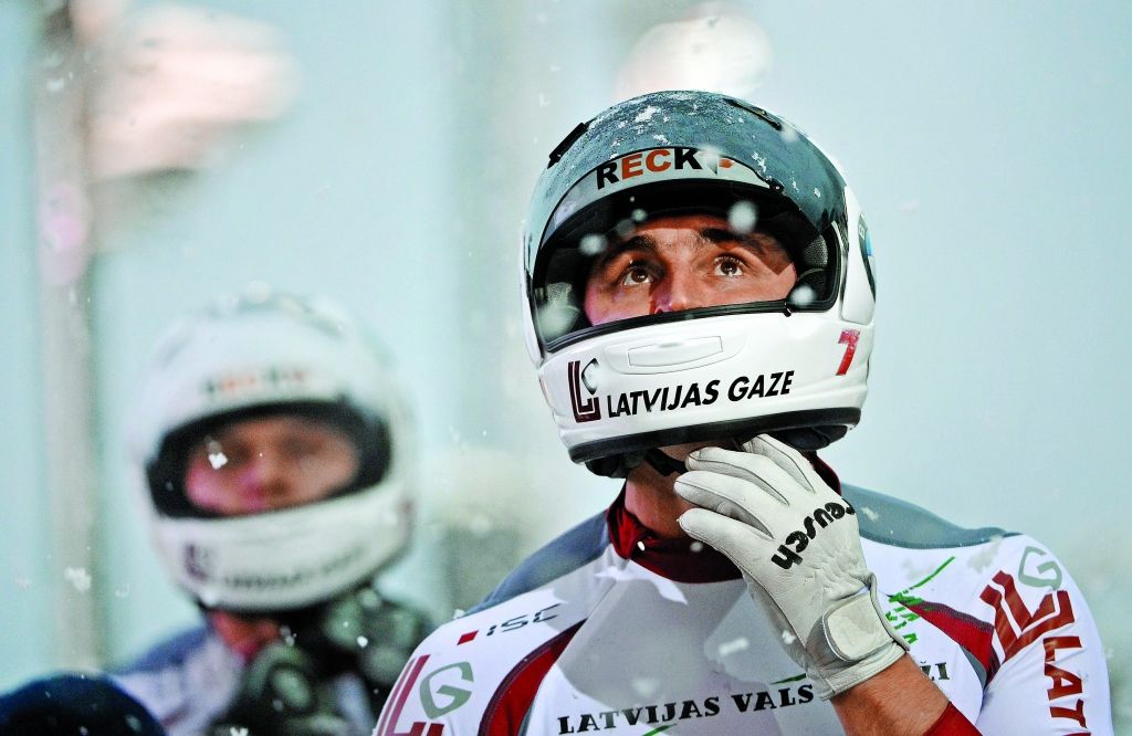 Sāpju līkloči ceļā pēc zelta