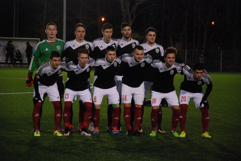 Kļavas divi gūtie vārti čempionei "Liepājai" ļauj izglābties no zaudējuma "Ventspils" futbolistiem