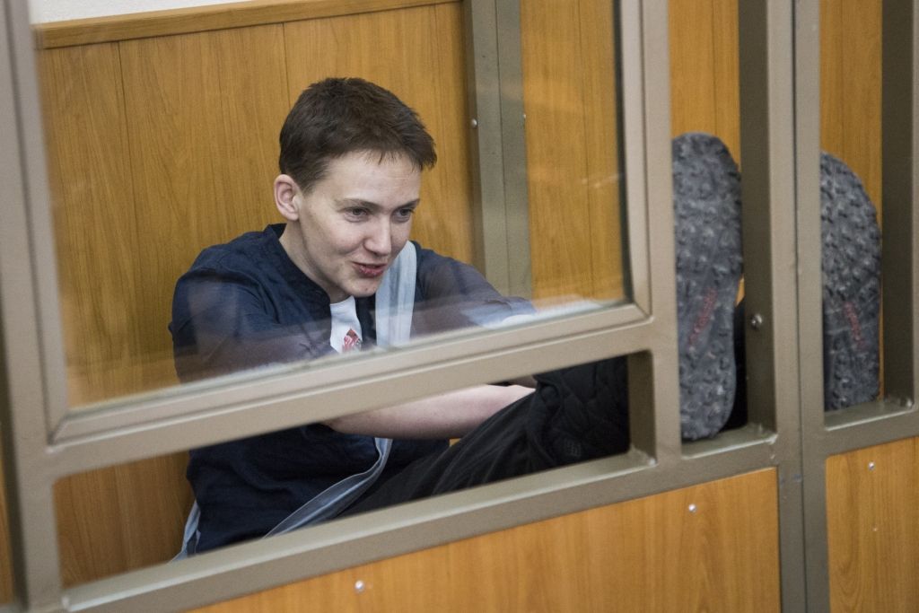 Kremlis: Savčenko izcietīs viņai piespriesto sodu