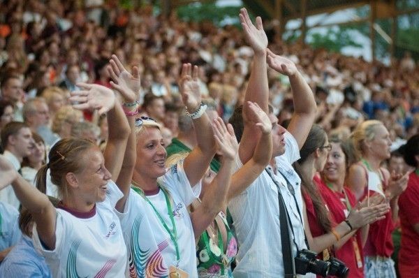 Aicina pieteikties iestādes, kas gatavas iesaistīties Brīvprātīgā darba dienās