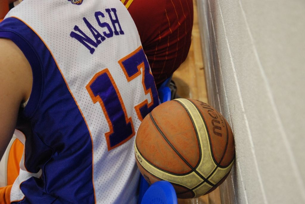 "Kraukļi" pārspēj "Gaviezi", izslēgšanas spēlēs iekļūst "Kalēti"