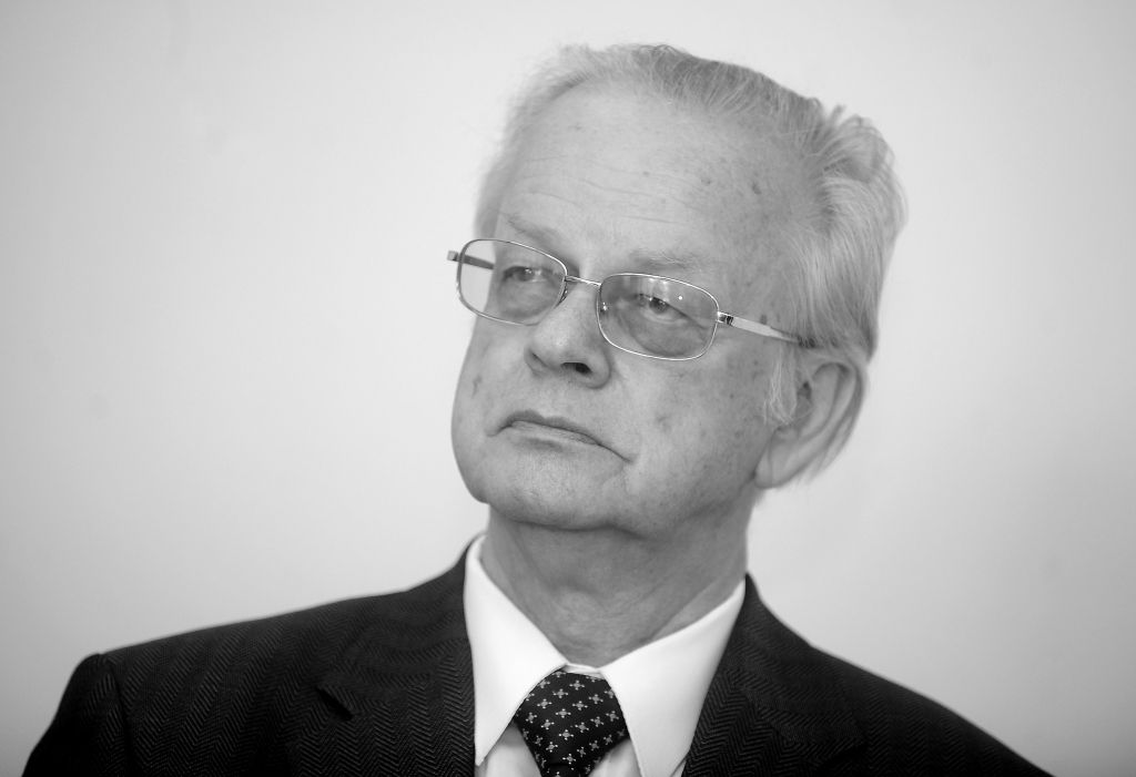 Mūžībā aizgājis bijušais Zinātņu akadēmijas prezidents Juris Ekmanis