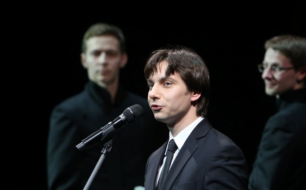 Dziesmu un deju svētku padomē Sirmā vietā stāsies diriģents Kaspars Ādamsons