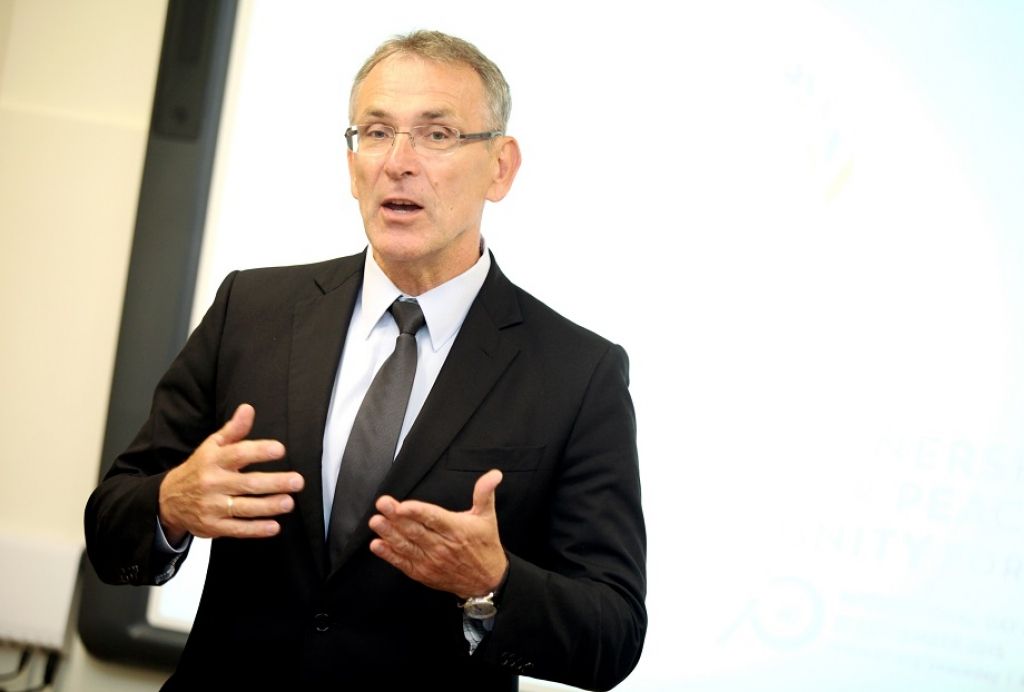 Piebalgs: Vienotībā jāturpina strādāt visiem pašreizējiem biedriem