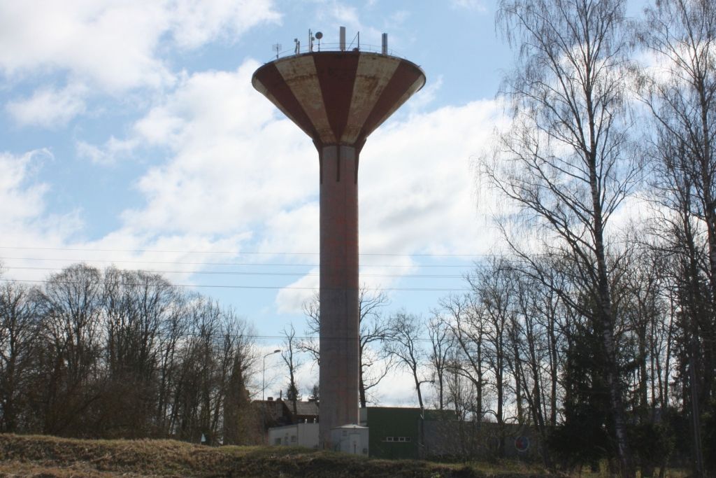 Siguldas novada pašvaldība aicina nomāt divus ūdenstorņus un ēku pie Gūtmaņalas
