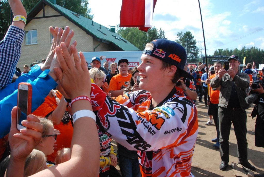 Pasaules MX2 vicečempions Pauls Jonass startēs Latvijas čempionāta posmā Aizputē
