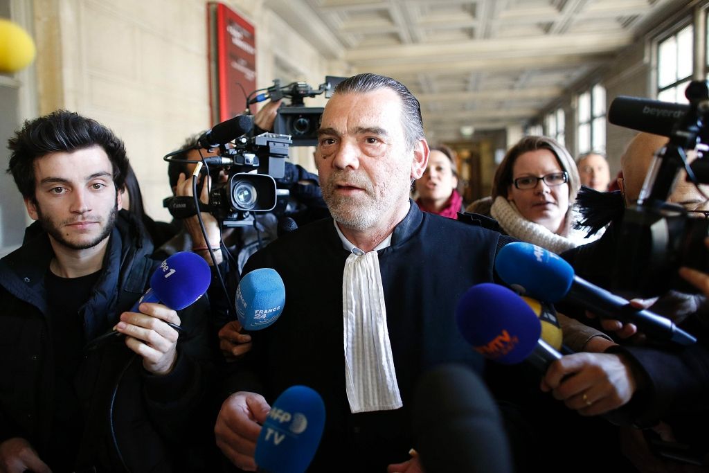 Parīzes terorista advokāts: Abdeslams neklusēs