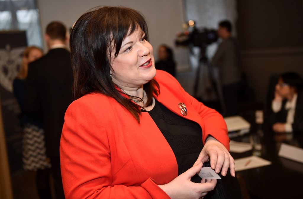 Kas eiroparlamentārietim slēpjams?