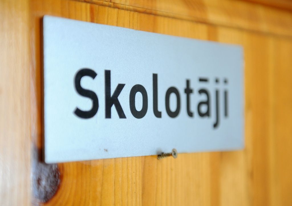 LIZDA: Pierīgas pedagogu algas pēc atalgojuma reformas varētu kristies par 110-130 eiro