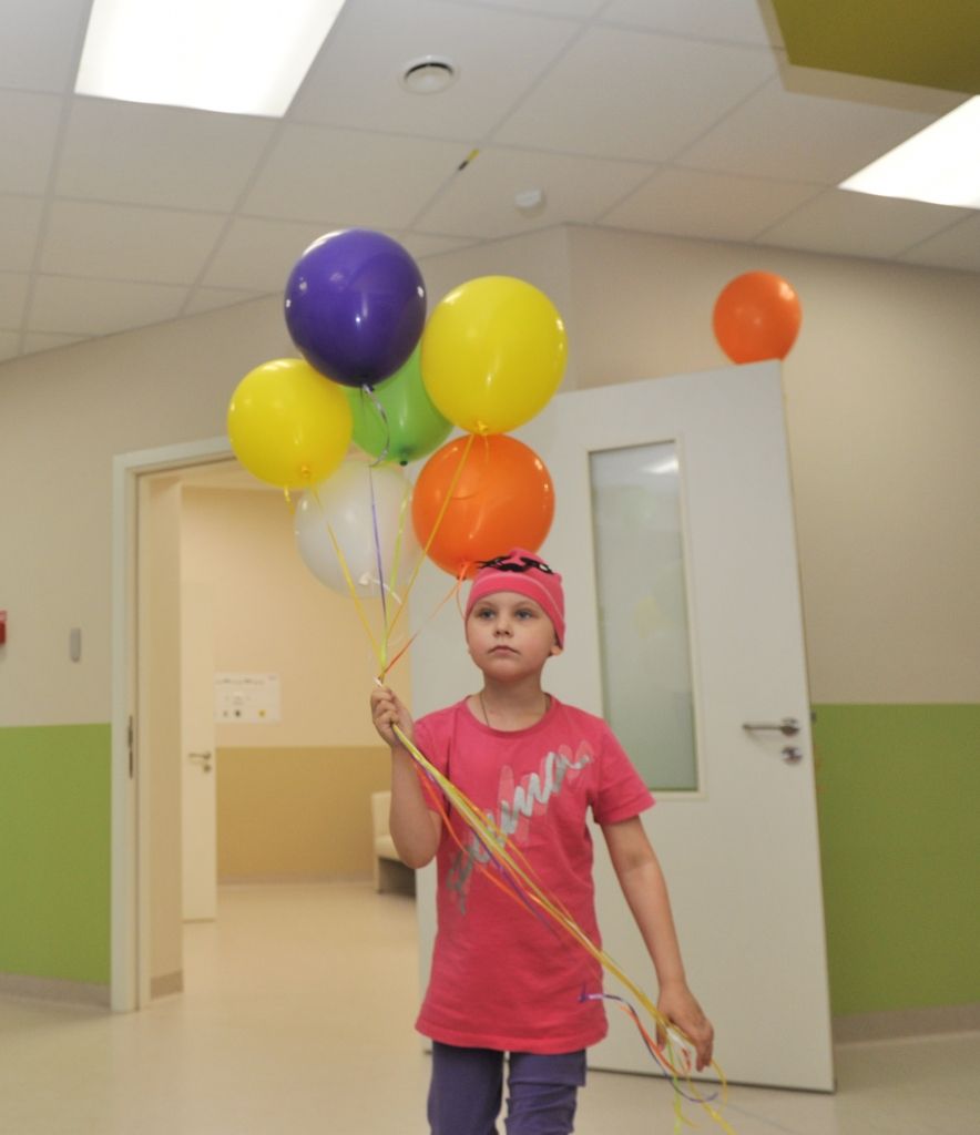 FOTO: Ar ziedotāju palīdzību atjaunotā Bērnu slimnīcas Hematoonkoloģijas nodaļa