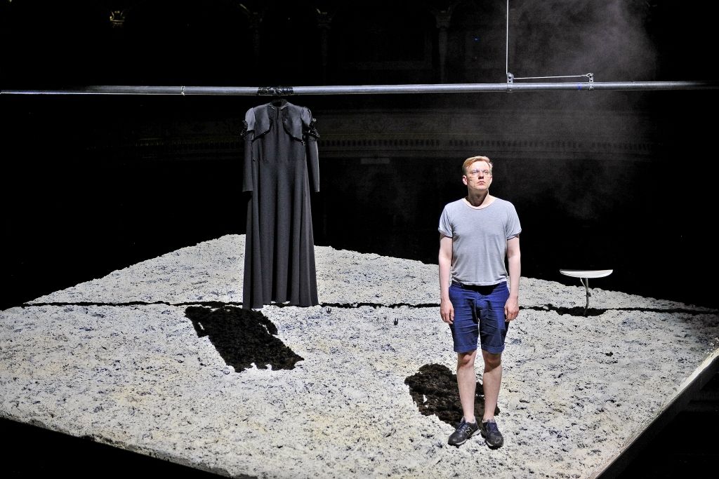 Vladislavs Nastavševs: Biezas sienas paglābj no reālās dzīves