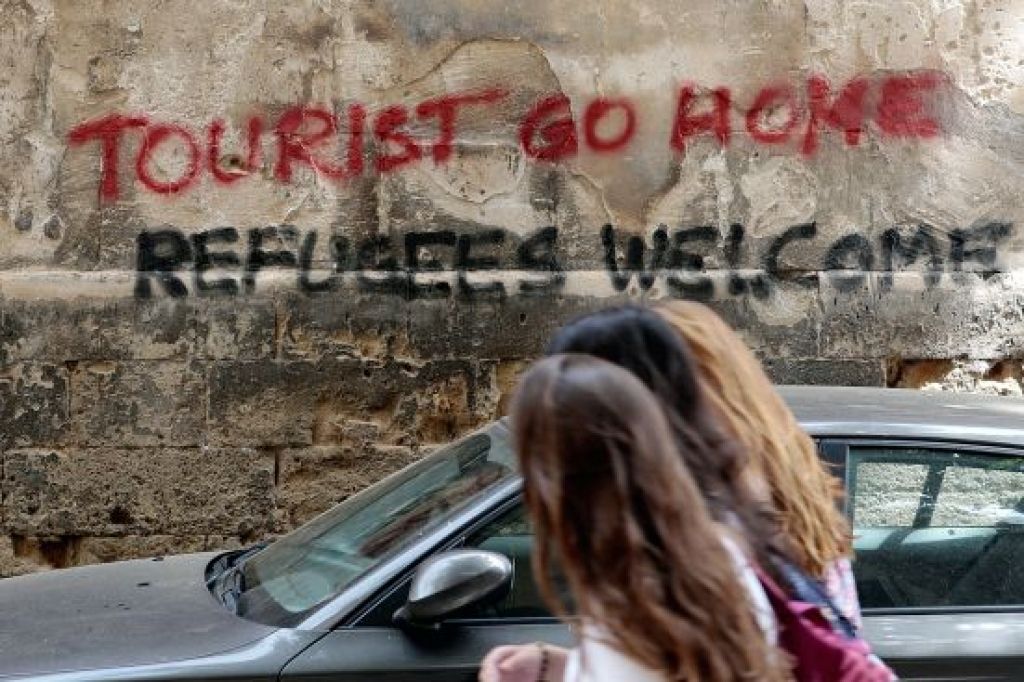 Spānijā un Portugālē protesti tūristu paisuma dēļ