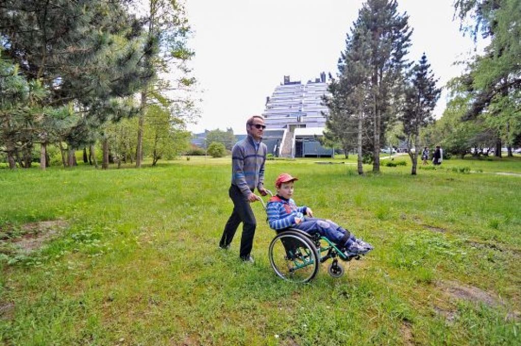 Vaivaru rehabilitācijas centra bērnu laukumam nepietiek līdzekļu