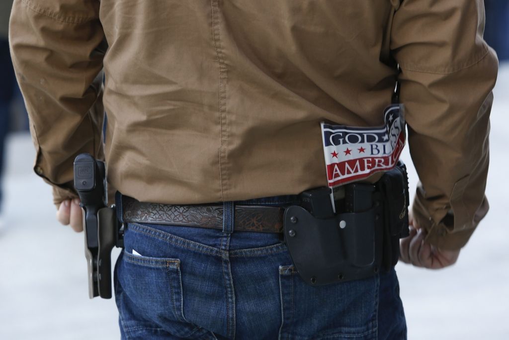 Losandželosā pašnāvnieks nogalina vīrieti un izdara pašnāvību (papildināts 22:45)