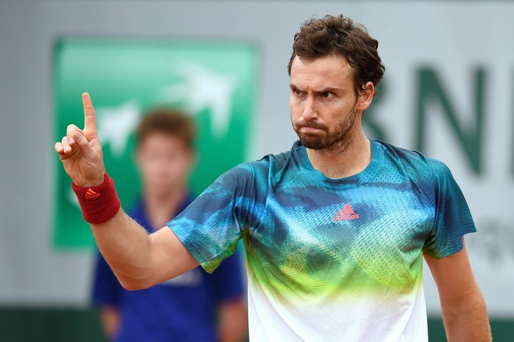Gulbis pēc zaudējuma kritizē French Open rīkotājus