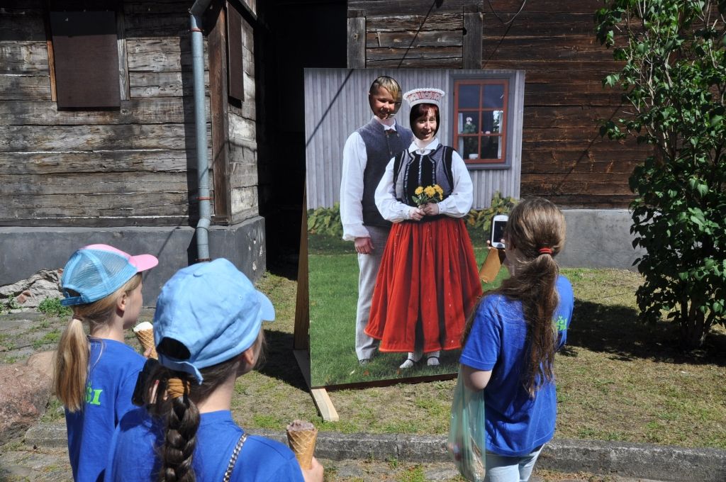 FOTO: Nīcas novada svētki Kungu ielas radošajā kvartālā