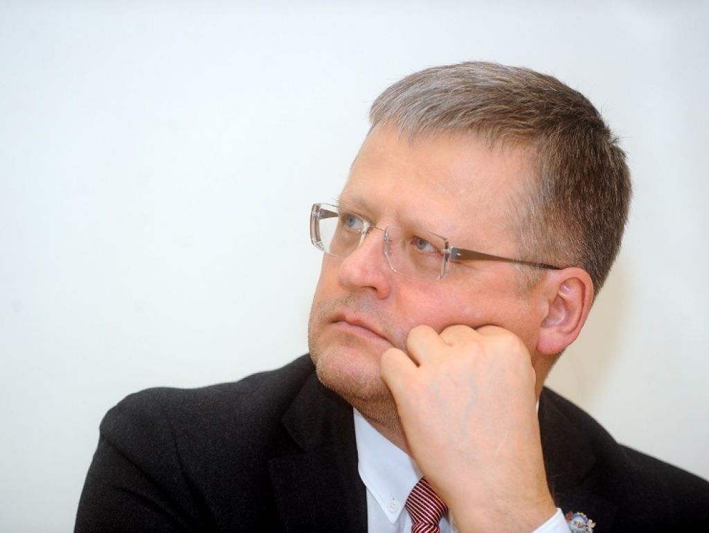 Belēvičs pēc demisijas pamet Zaļo partiju; par deputāta mandātu vēl domās (papildināts 17:06)