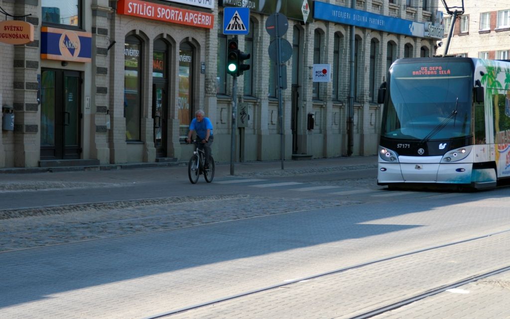 Bez noteikumiem katrs iet savu ceļu