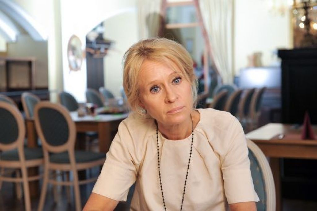 Valda ļoti liela piesardzība